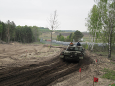 Panzerfahrt mit dem Leo ist auch ein Video hinterlegt