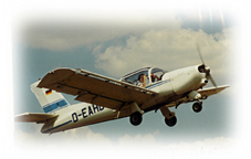 Motorfleugzeug Moran im Flug